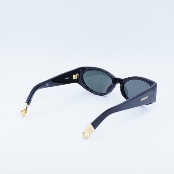 Jacquemus OVALO JAC/4 C1 Sunglasses Shiny Black Cat Eye Frame, Grey Lenses - Picture 9 of 10